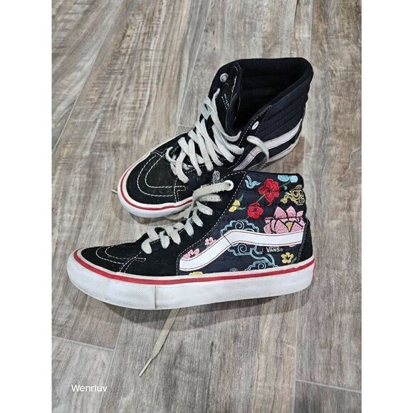 Vans Shoes - Vans SK8-Hi PRO -Lizzie Armanto Floral -Black Suede